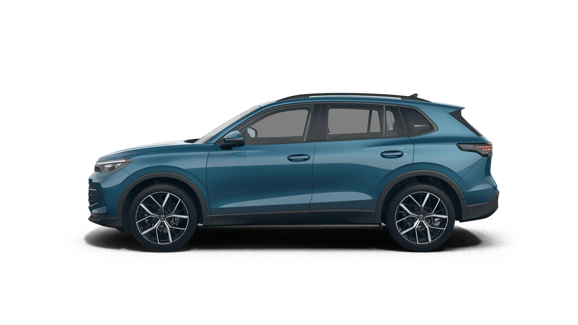 The new Tiguan in Nightshade Blue Metallic