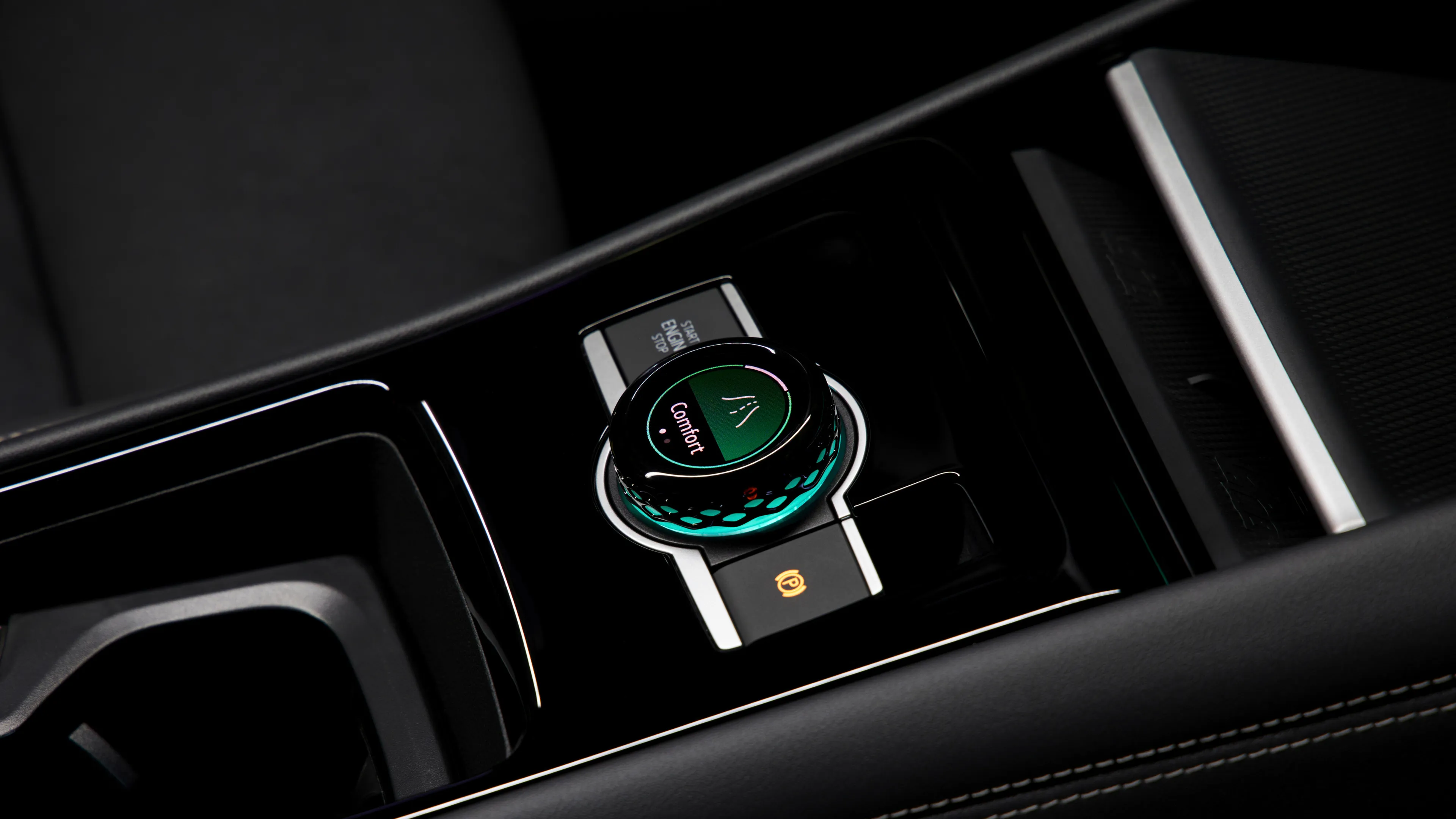 An up close look of the Volkswagen Tiguan's Driving Experience Switch knob located at the central console area.