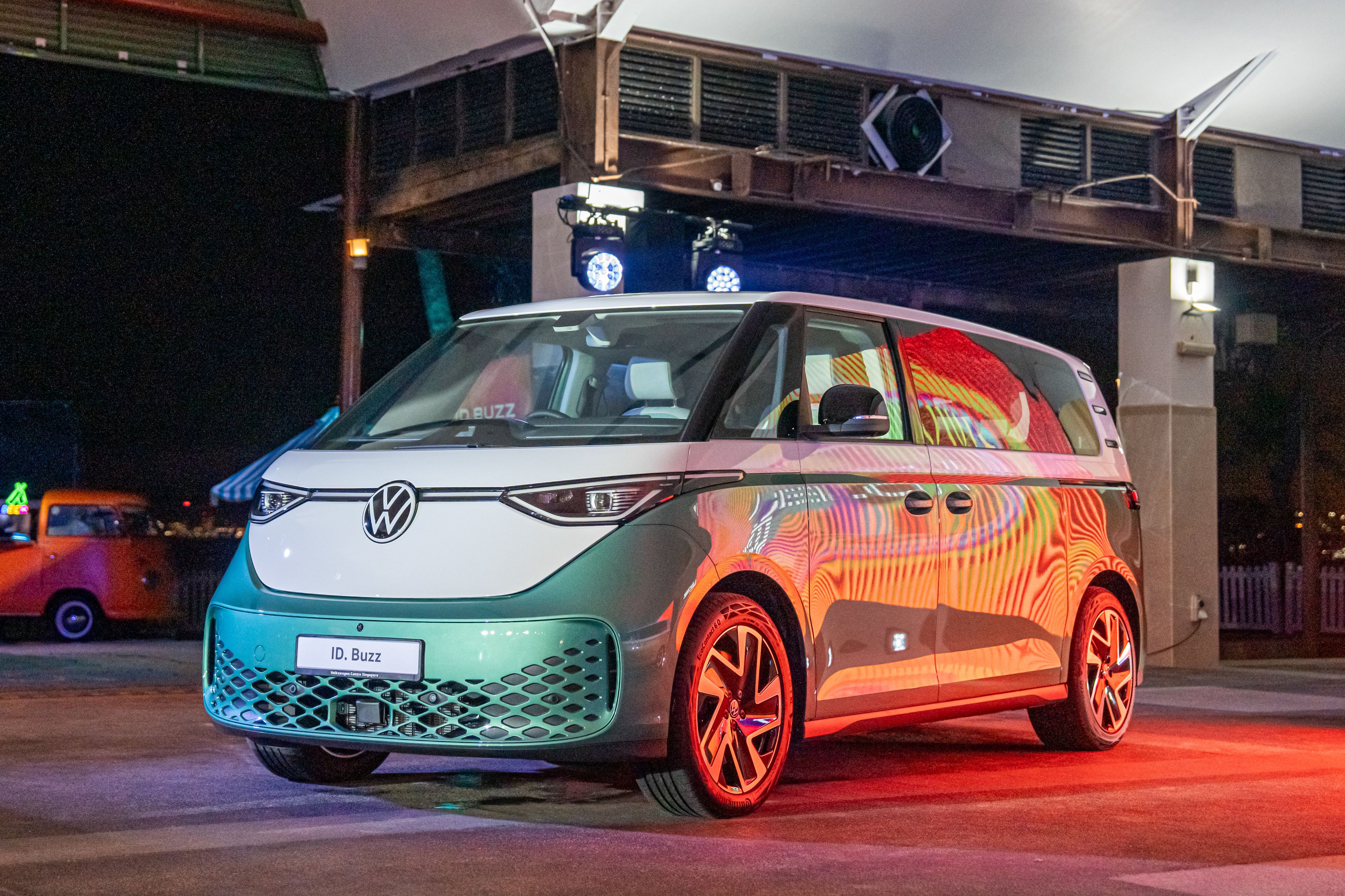 Volkswagen Singapore Newsroom - New All-Electric ID. Buzz and ID. Buzz Cargo